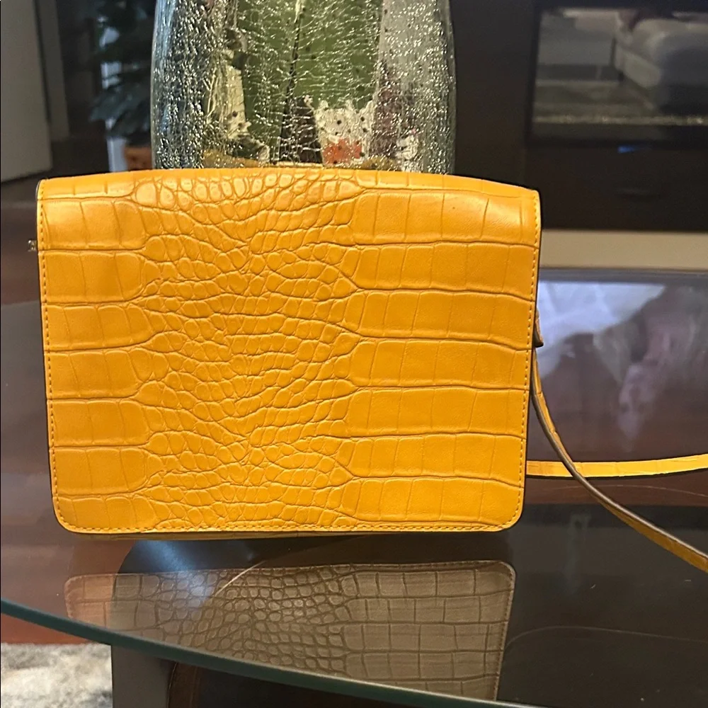 H&M Mustard Crocodile-Embossed Crossbody Bag - Picture 2 of 6